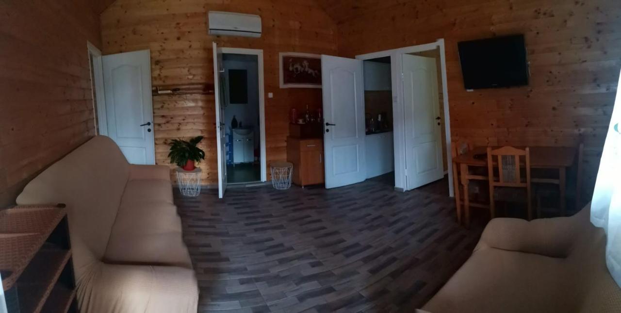 Cabana Oprisor Vízakna Kültér fotó